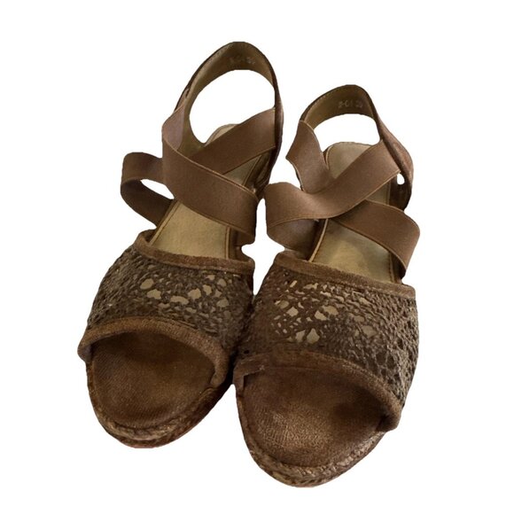 Women’s Brown Open Toe Lace Wedge Sandals Elastic Pull On Casual Size 8 - Picture 1 of 13